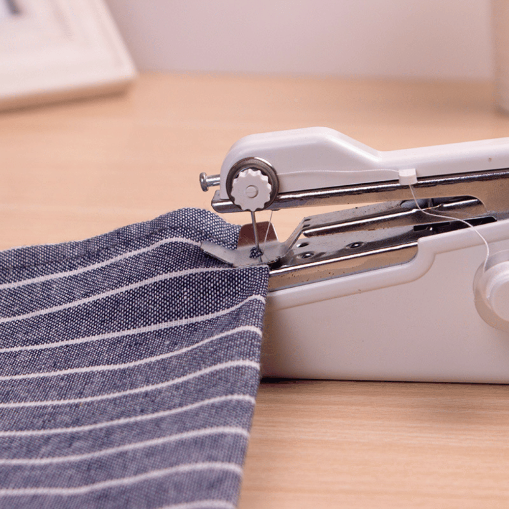 Portable Sowing Machine Handheld Portable Sewing Machine | Battery-Powered for On-the-Go Repairs