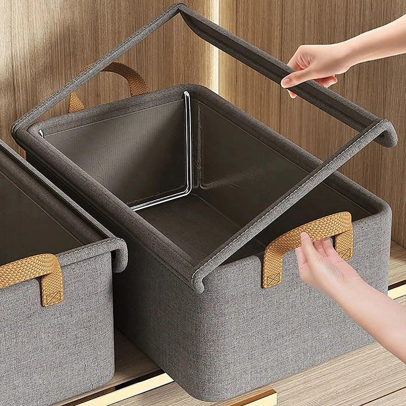 Foldable Storage Box With a Transparent Lid